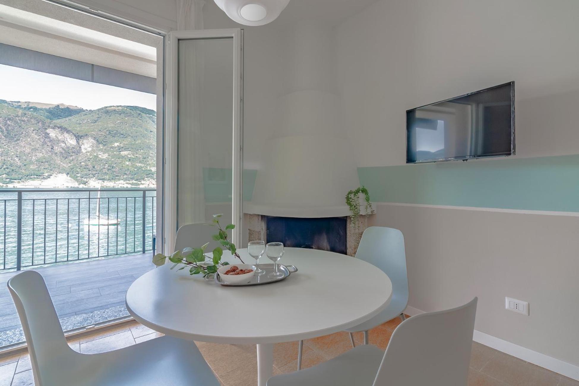 Ninfea Apartments By Wonderful Italy Lezzeno Exteriér fotografie